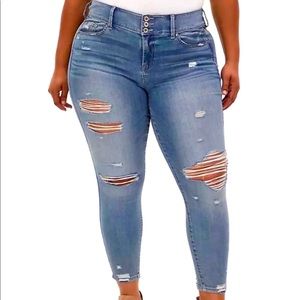 Torrid jegging size 26